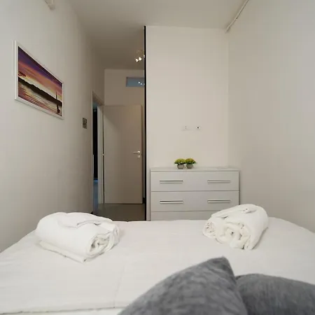 Teodorico 21 Center & Comfort Apartamento Ravena